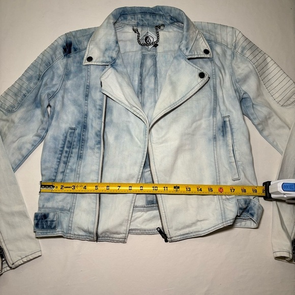 Volcom Genuine Acid Sun Wash 99% Cotton Zip Jean Jacket Size S - Picture 2 of 16